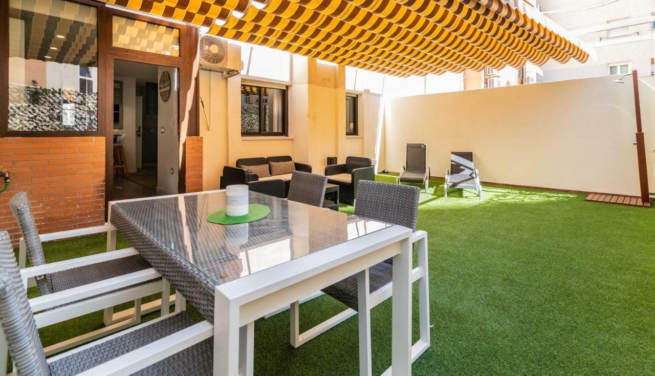 Апартаменты Soho Garden Малага Экстерьер фото